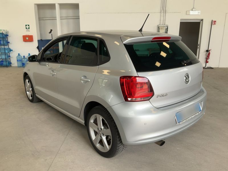 Volkswagen Polo 1.6 TDI Highline 2011 – снимка 6