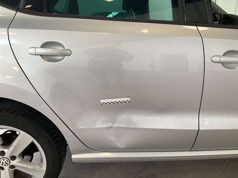 Volkswagen Polo 1.6 TDI Highline 2011 – снимка 21