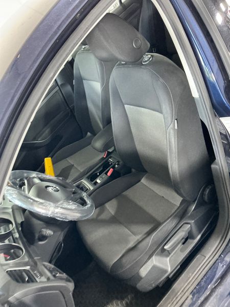 Volkswagen Golf VII 1.2 TSI Cool BlueMotion Tech 2014 – снимка 37