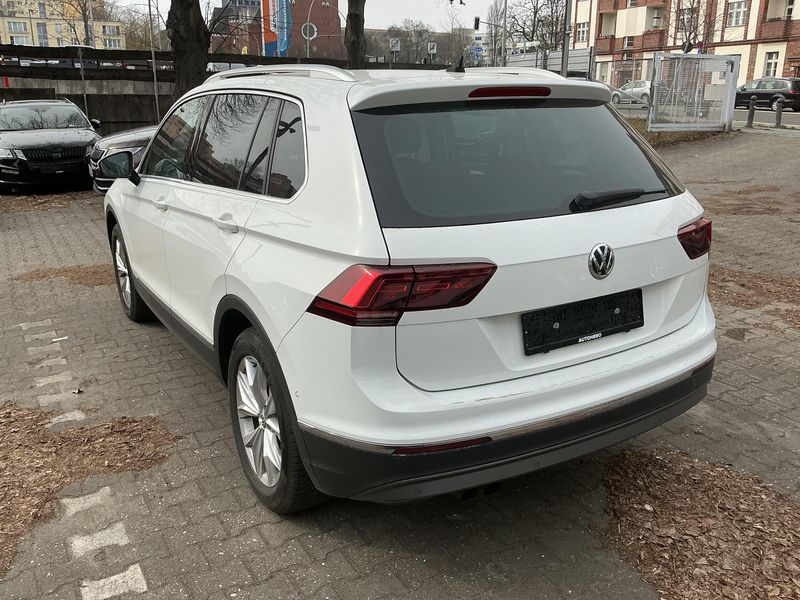 Volkswagen Tiguan 2.0 TSI Highline 4Motion BlueMotion Tech 2017 – снимка 6