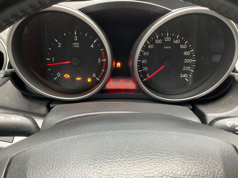 Mazda 3 2.2 Turbodiesel High-Line 2009 – снимка 4