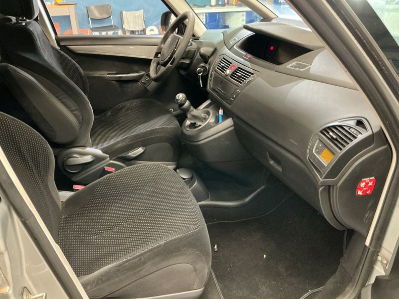 Citroen C4 Picasso 1.6 HDi Ambiance 2007 – снимка 3