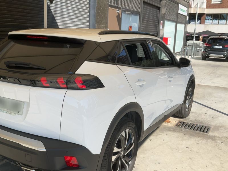 Peugeot 2008 1.2 PureTech Allure Pack 2021 – снимка 8