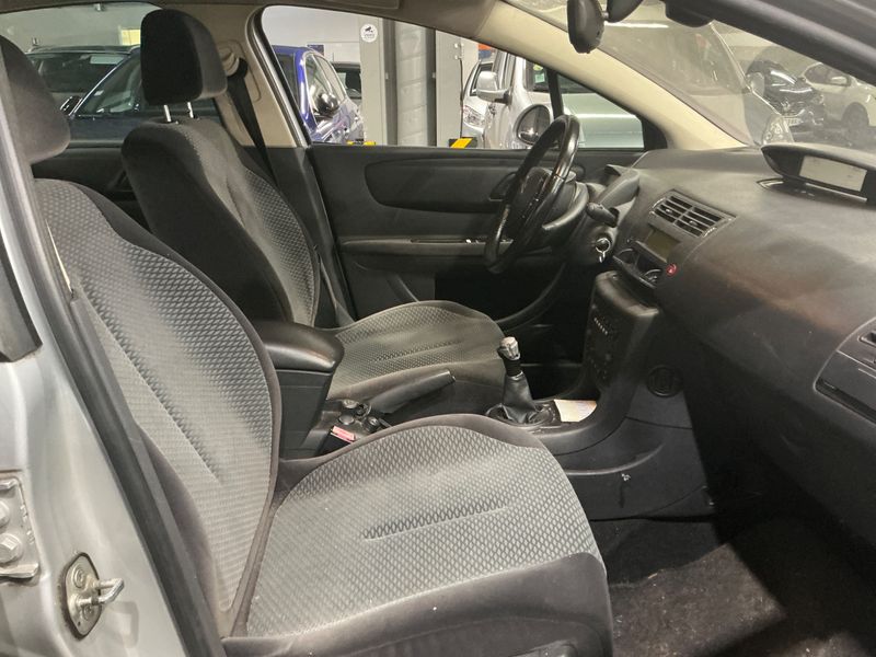 Citroen C4 1.6 Ambiance 2007 – снимка 3