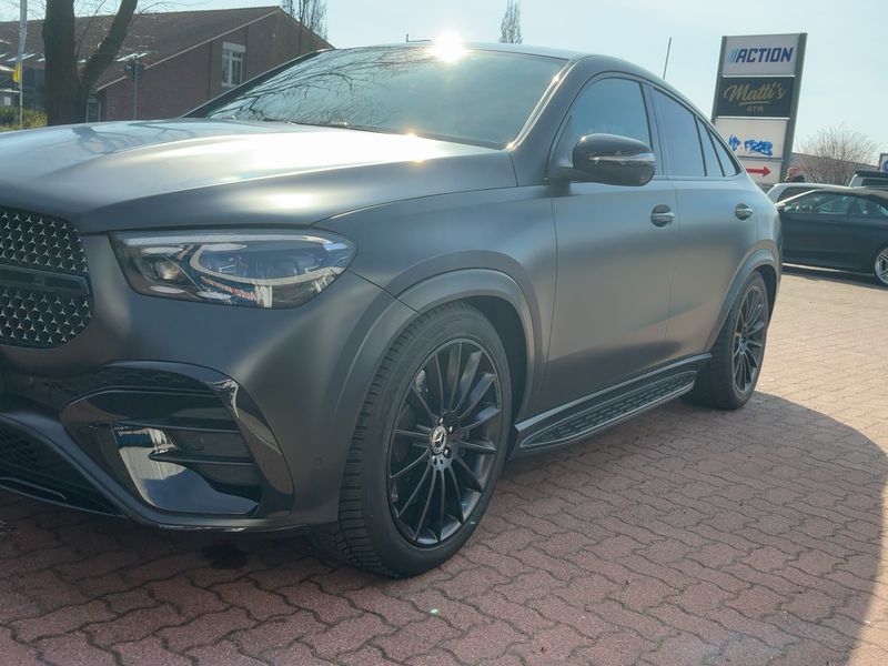 Mercedes-Benz GLE-Klasse GLE 450 d Mild-Hybrid 4Matic AMG Line 2023 – снимка 2
