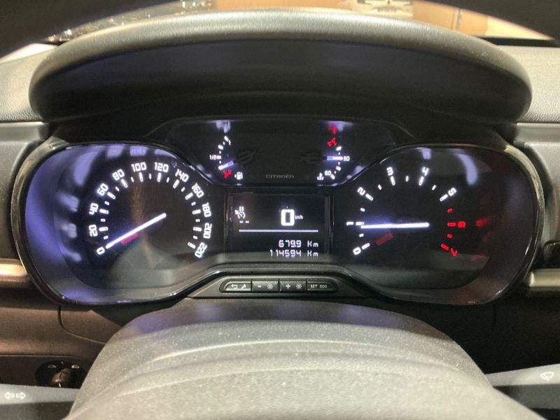 Citroen C3 1.2 PureTech Feel 2018 – снимка 18