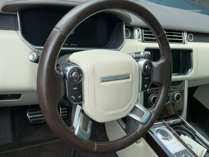 Land Rover Range Rover 4.4 SDI Vogue 2015 – снимка 17