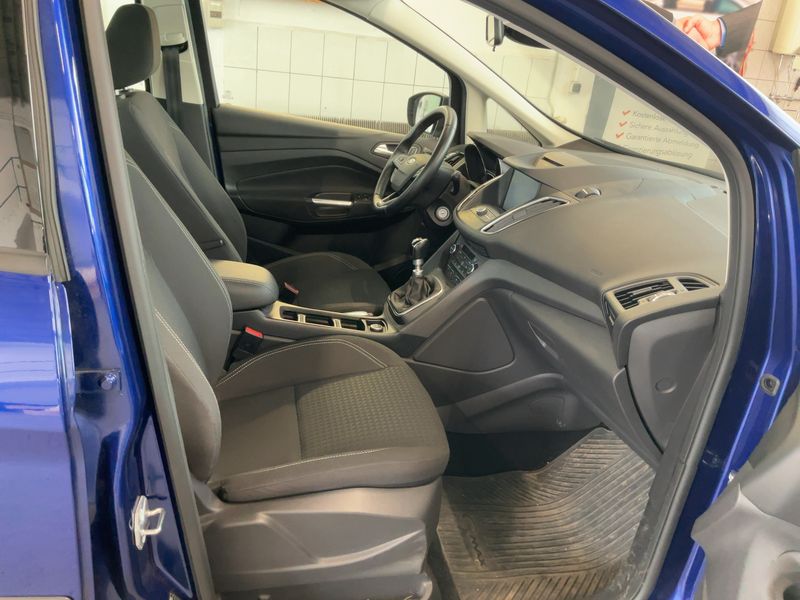 Ford C-Max 1.0 EcoBoost Business Edition 2015 – снимка 16
