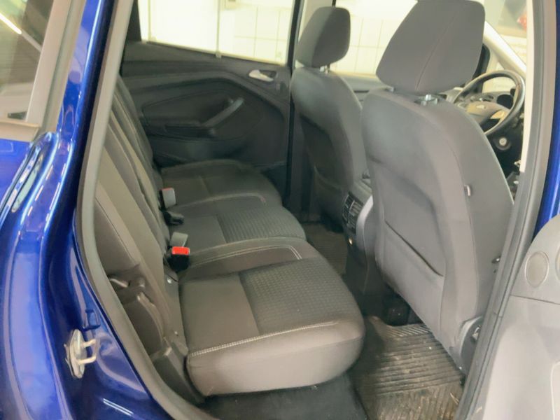 Ford C-Max 1.0 EcoBoost Business Edition 2015 – снимка 19