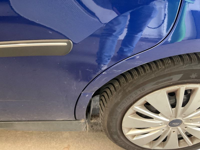 Ford C-Max 1.0 EcoBoost Business Edition 2015 – снимка 25