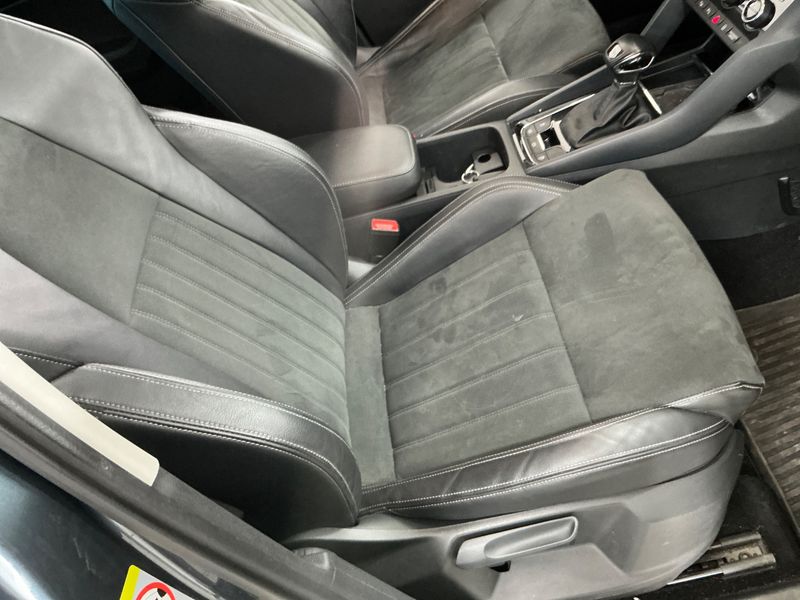 Skoda Karoq 2.0 TDI Style 4x4 2019 – снимка 25
