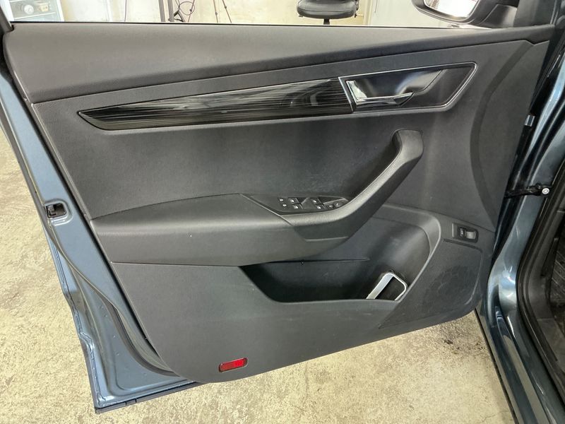 Skoda Karoq 2.0 TDI Style 4x4 2019 – снимка 24