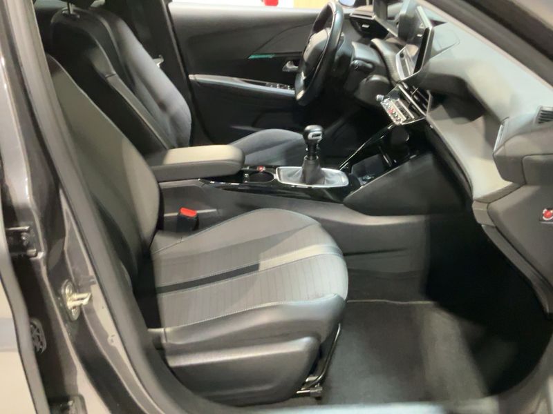 Peugeot 208 1.2 PureTech Allure Pack 2021 – снимка 16