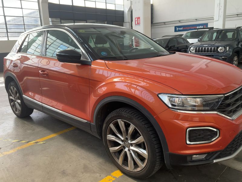 Volkswagen T-Roc 1.6 TDI Advance 2020 – снимка 12