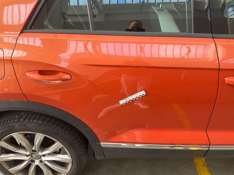 Volkswagen T-Roc 1.6 TDI Advance 2020 – снимка на щета 25