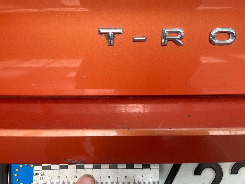 Volkswagen T-Roc 1.6 TDI Advance 2020 – снимка на щета 30
