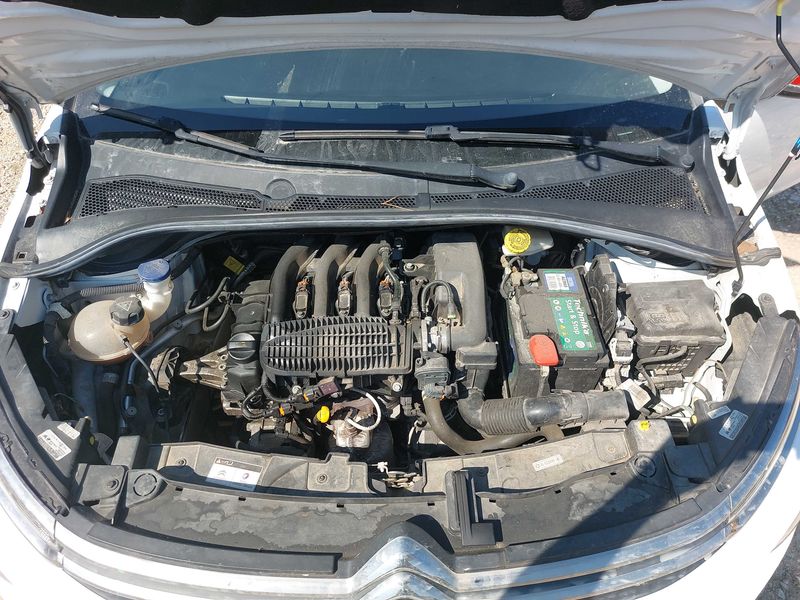 Citroen C3 1.2 PureTech Feel 2017 – снимка 8