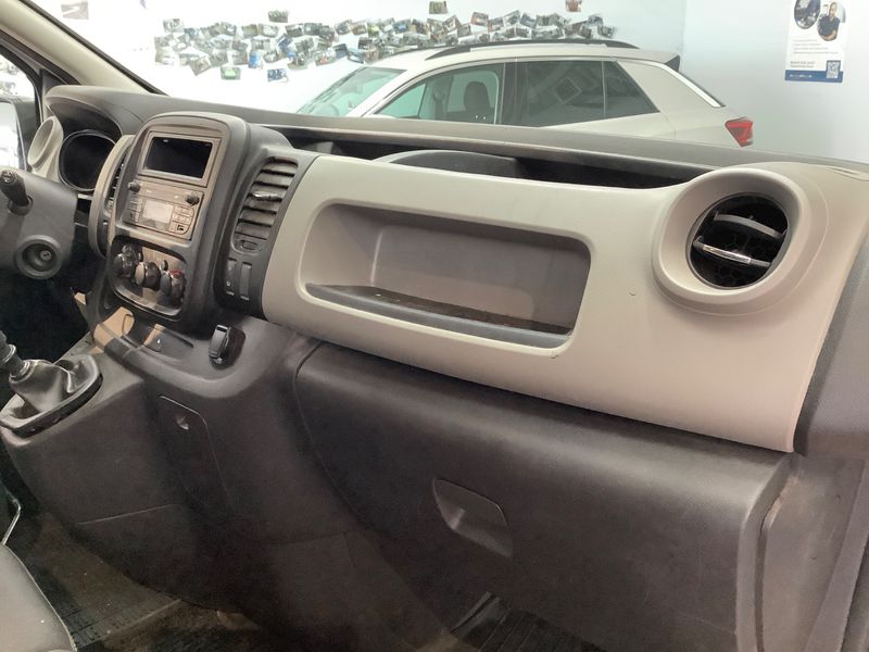 Renault Trafic 1.6 dCi L1H1 2,9t Komfort 2018 – снимка 31