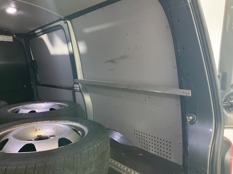 Volkswagen T6 Transporter 2.0 TDI Kasten 4Motion 2017 – снимка 37