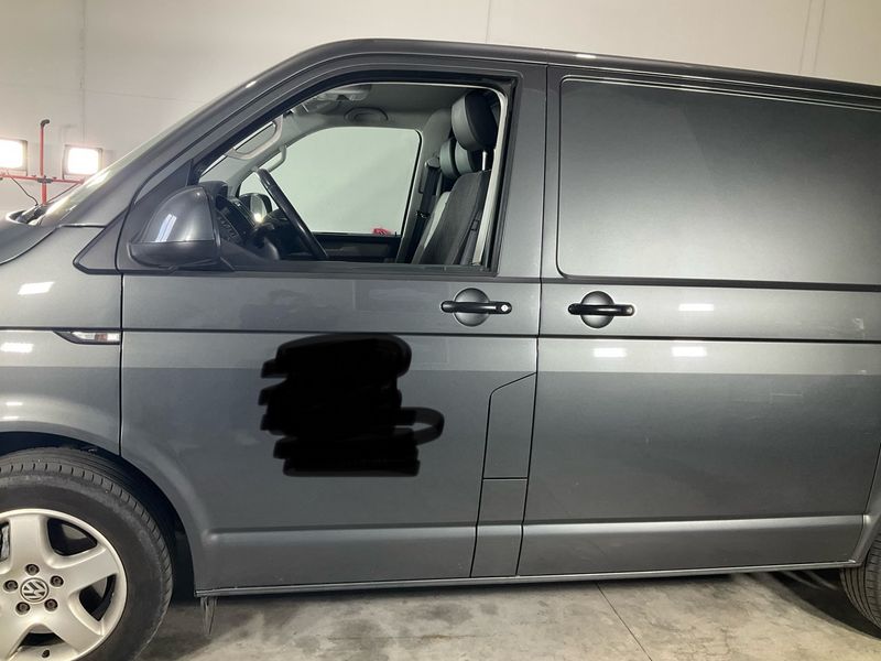 Volkswagen T6 Transporter 2.0 TDI Kasten 4Motion 2017 – снимка 4