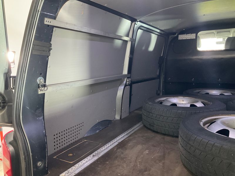 Volkswagen T6 Transporter 2.0 TDI Kasten 4Motion 2017 – снимка 36