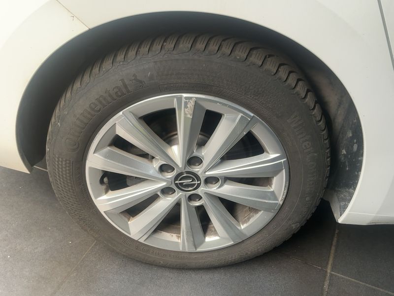 Opel Astra 1.5 CDTI Edition 2022 – снимка 9