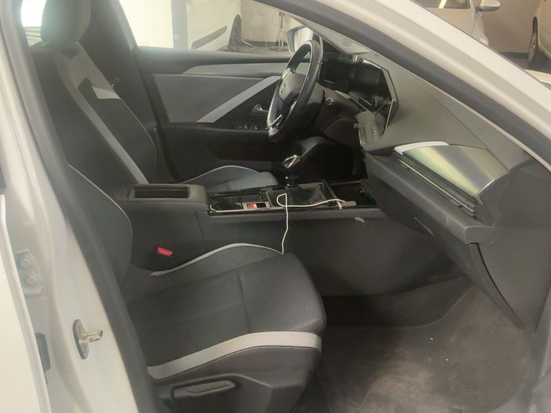 Opel Astra 1.5 CDTI Edition 2022 – снимка 16