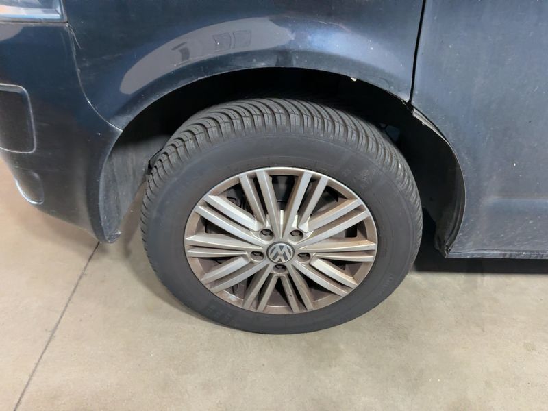 Volkswagen T5 Caravelle 2.0 TDI Comfortline lang 2014 – снимка 3