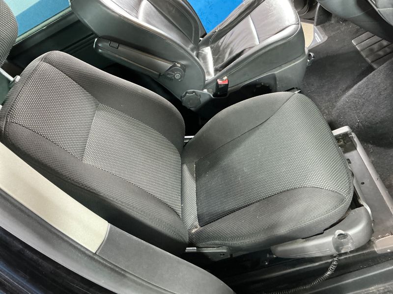 Volkswagen T5 Caravelle 2.0 TDI Comfortline lang 2014 – снимка 46