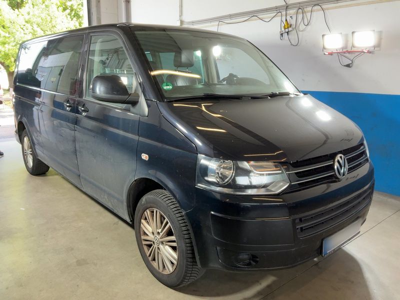 Volkswagen T5 Caravelle 2.0 TDI Comfortline lang 2014 – снимка 12