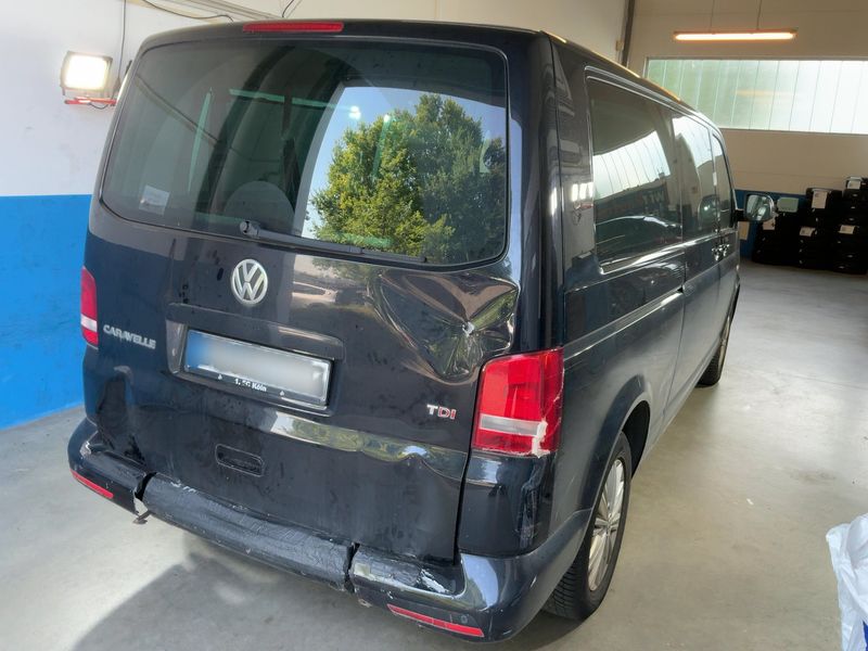Volkswagen T5 Caravelle 2.0 TDI Comfortline lang 2014 – снимка 8