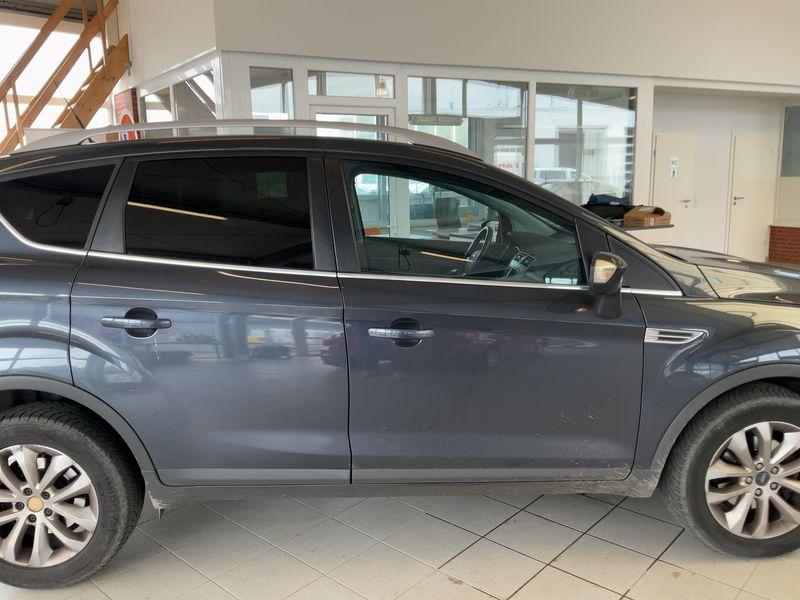 Ford Kuga 2.0 TDCi Titanium 2010 – снимка 10