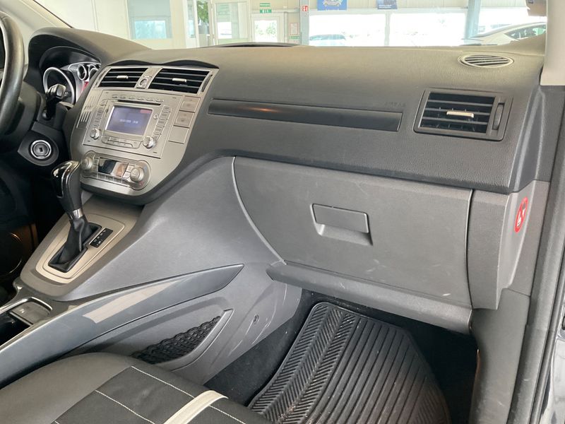 Ford Kuga 2.0 TDCi Titanium 2010 – снимка 29