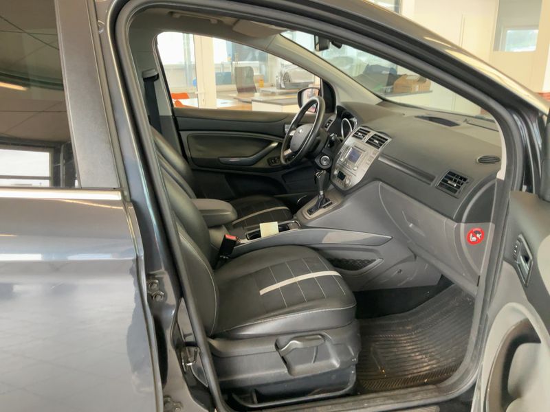 Ford Kuga 2.0 TDCi Titanium 2010 – снимка 16