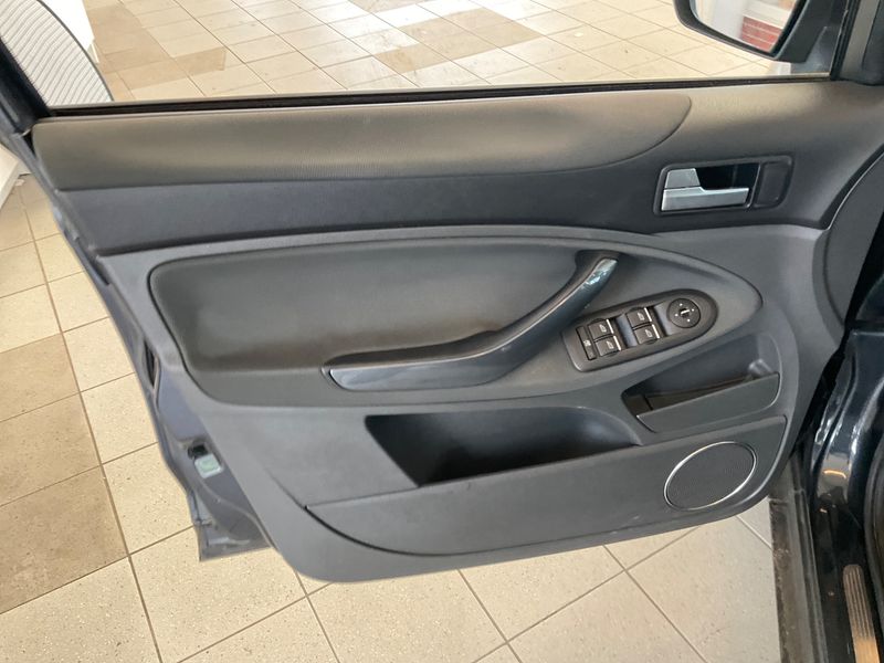 Ford Kuga 2.0 TDCi Titanium 2010 – снимка 33