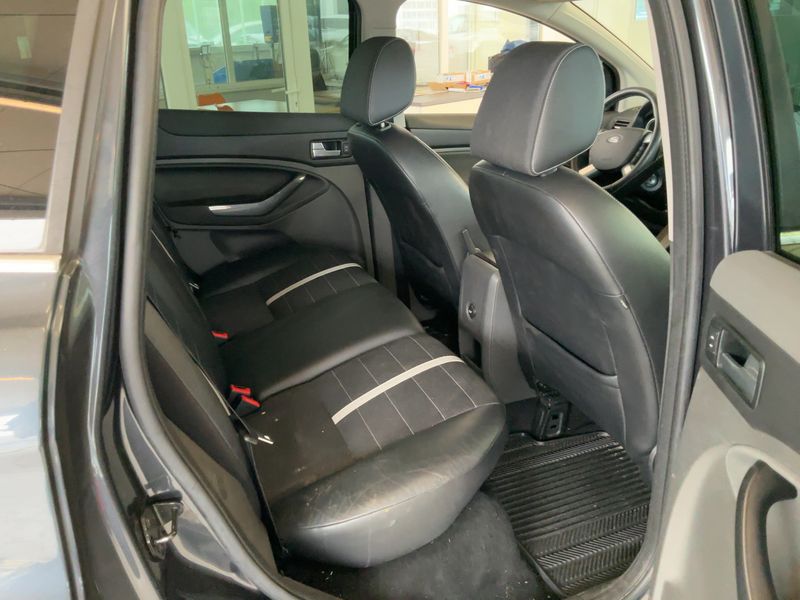 Ford Kuga 2.0 TDCi Titanium 2010 – снимка 19
