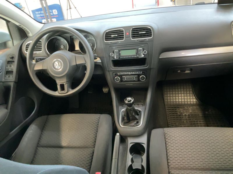 Volkswagen Golf VI 1.2 TSI Trendline 2010 – снимка 17
