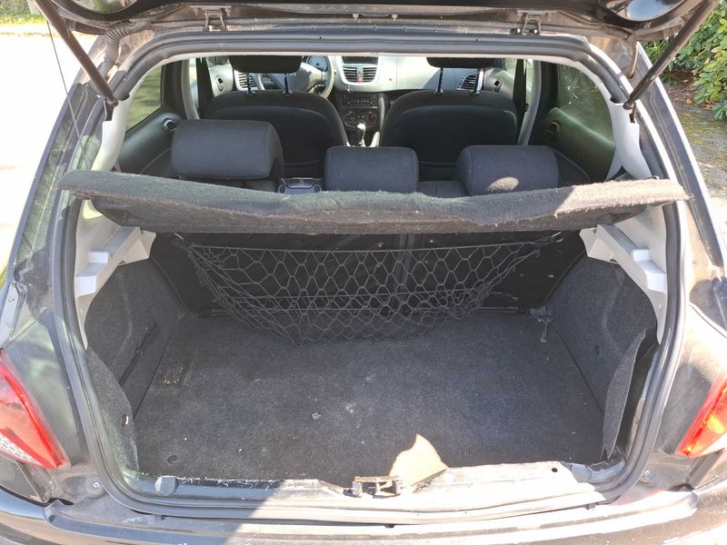Peugeot 206+ 1.4 HDi Trendy 2009 – снимка 9