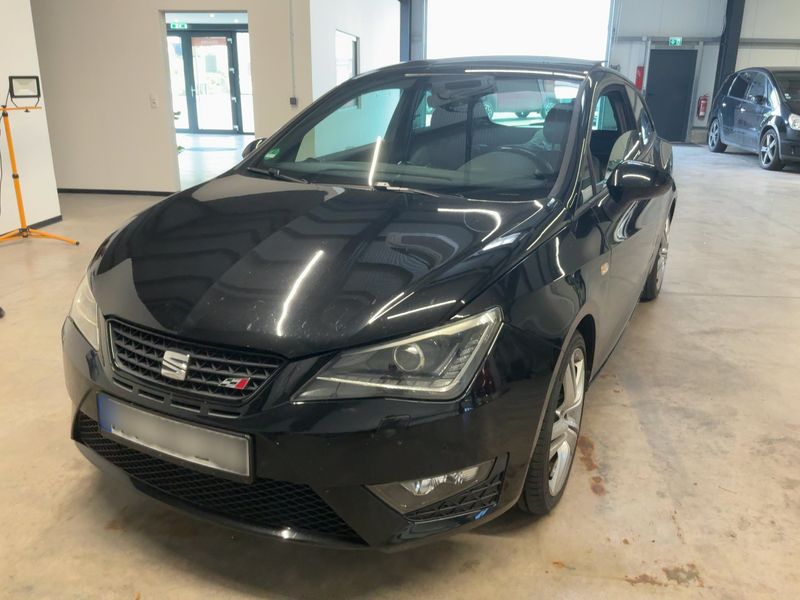 Seat Ibiza 1.8 TSI Cupra 2016 – снимка 1