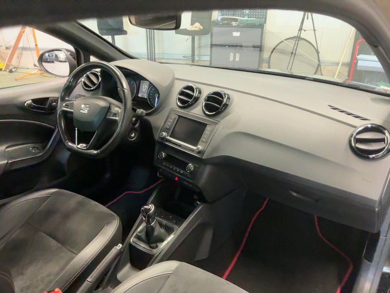 Seat Ibiza 1.8 TSI Cupra 2016 – снимка 18