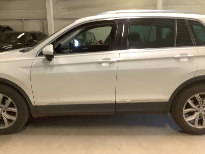 Volkswagen Tiguan 1.4 TSI ACT Carat BlueMotion Tech 2016 – снимка 4