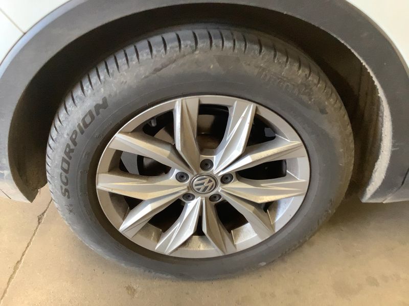 Volkswagen Tiguan 1.4 TSI ACT Carat BlueMotion Tech 2016 – снимка 9