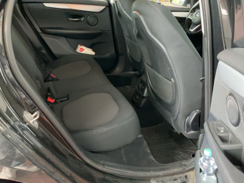 BMW 2er 216d Active Tourer Advantage 2017 – снимка 19