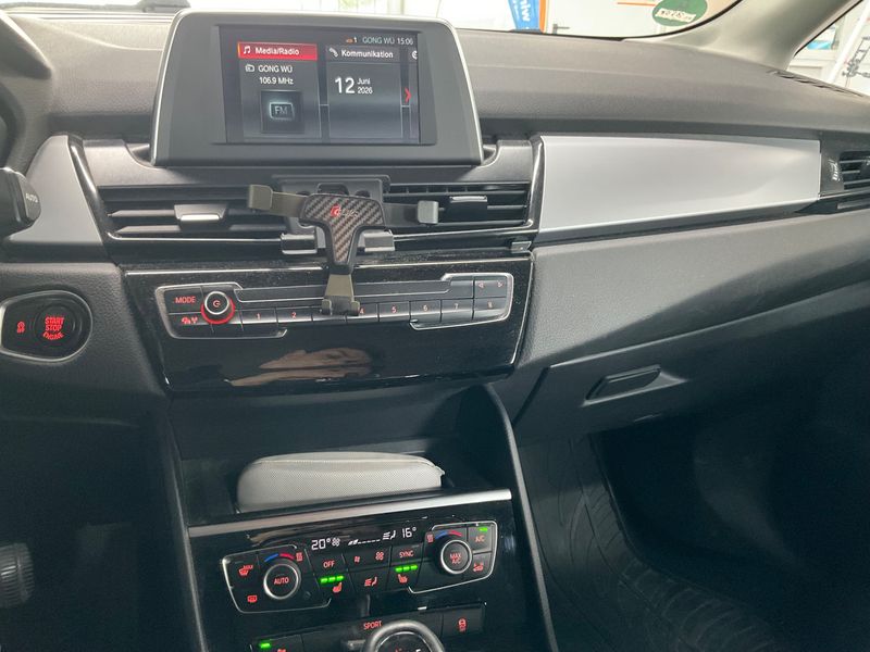 BMW 2er 216d Active Tourer Advantage 2017 – снимка 30