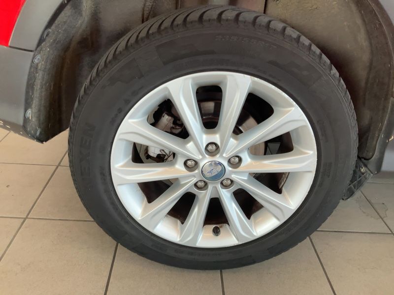 Ford Kuga 2.0 TDCi Titanium 2016 – снимка 9