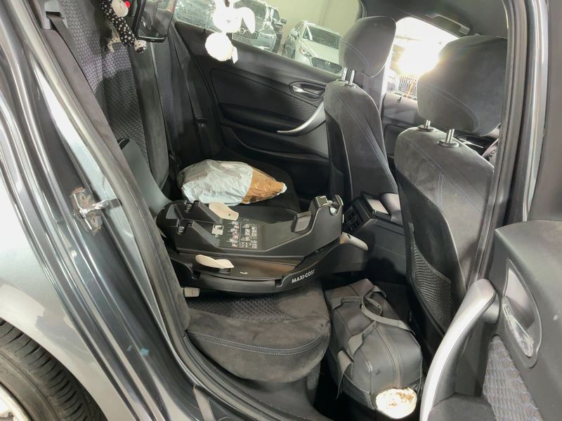 BMW 1er 120d 2012 – снимка 19
