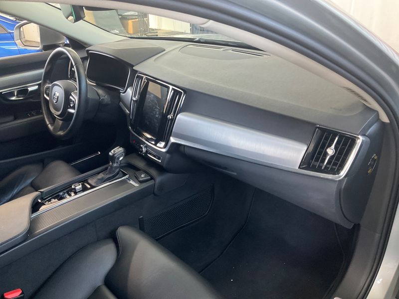 Volvo S90 2.0 T5 Momentum 2018 – снимка 24