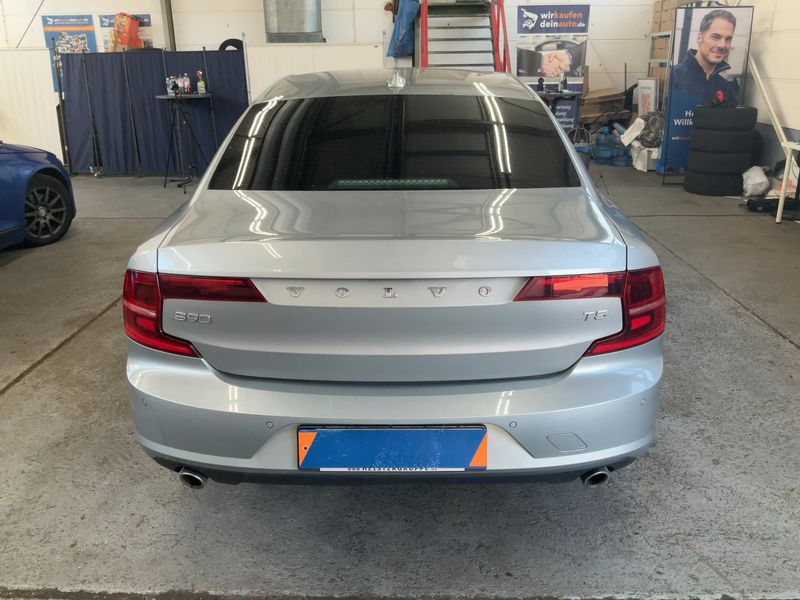 Volvo S90 2.0 T5 Momentum 2018 – снимка 7