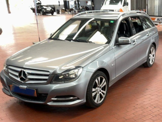 Mercedes-Benz C-Klasse C 180 CGI T BlueEfficiency Avantgarde 2011 – снимка 1