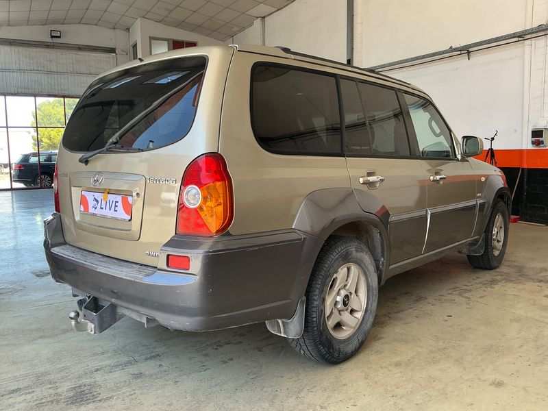 Hyundai Terracan 2.9 CRDi Full 2002 – снимка 2